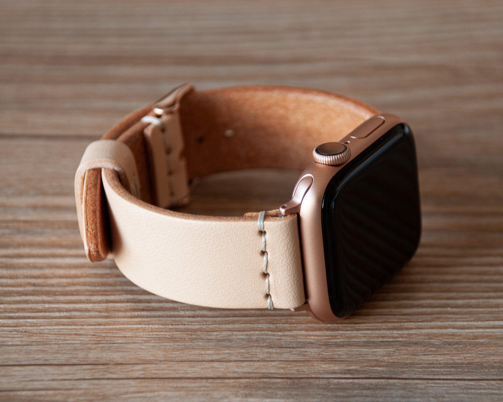 Handmade natural vegetable-tanned leather Apple Watch band by TRIM