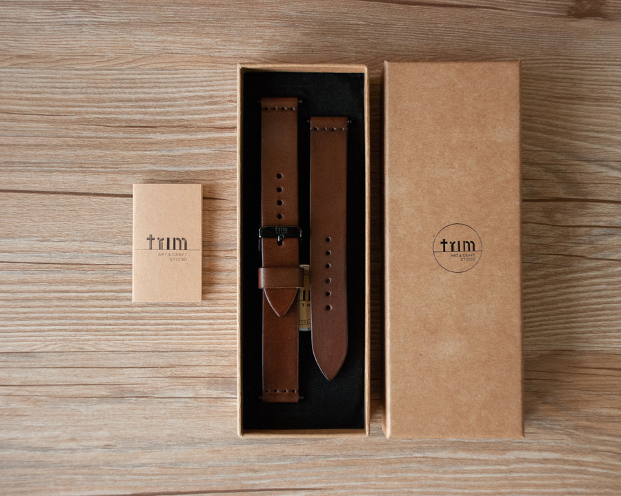 Walnut oil-waxed leather Apple Watch band on wrist