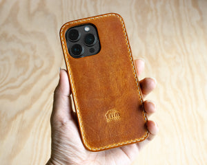 iPhone Leather Case | Handmade | Oil Wax Honey Brown