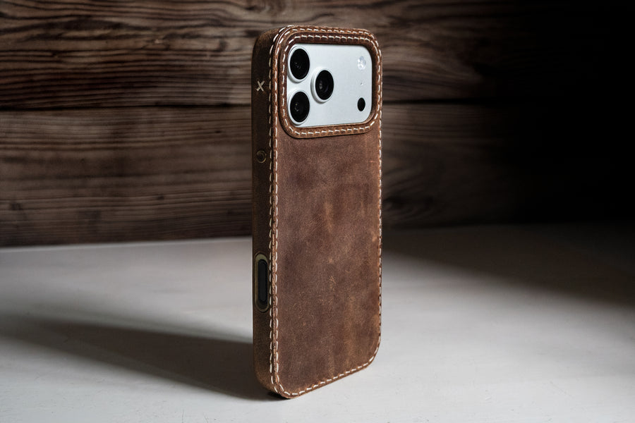 Handmade Walnut oil-waxed leather iPhone case by TRIM
