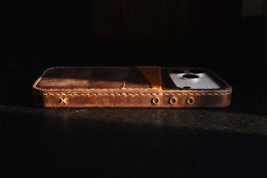 Handmade Leather iPhone Card Case · Walnut & Honey