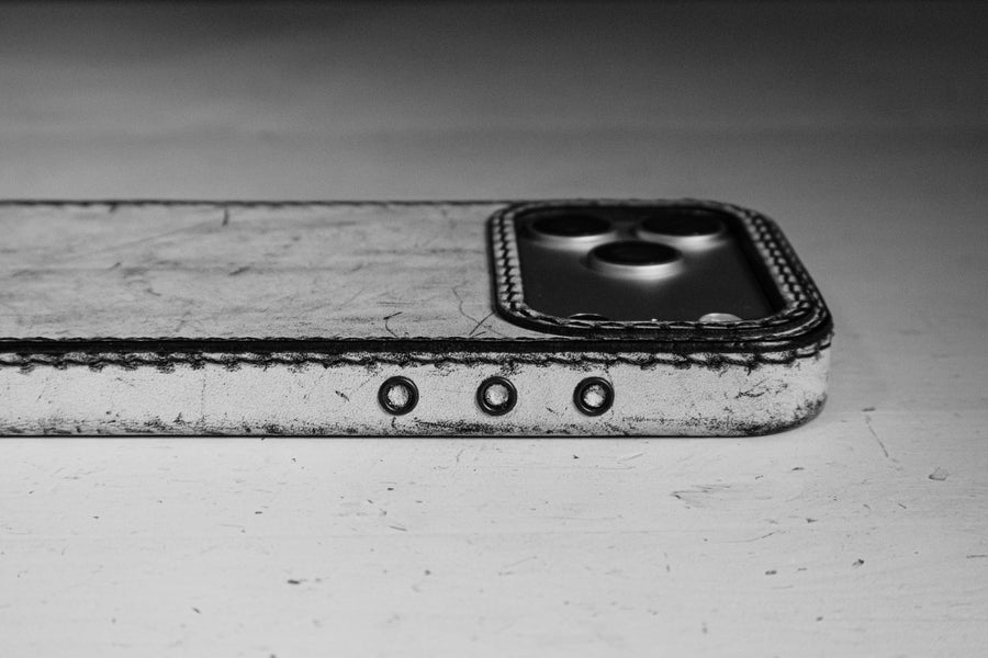 Handmade Leather iPhone Case · Phantom