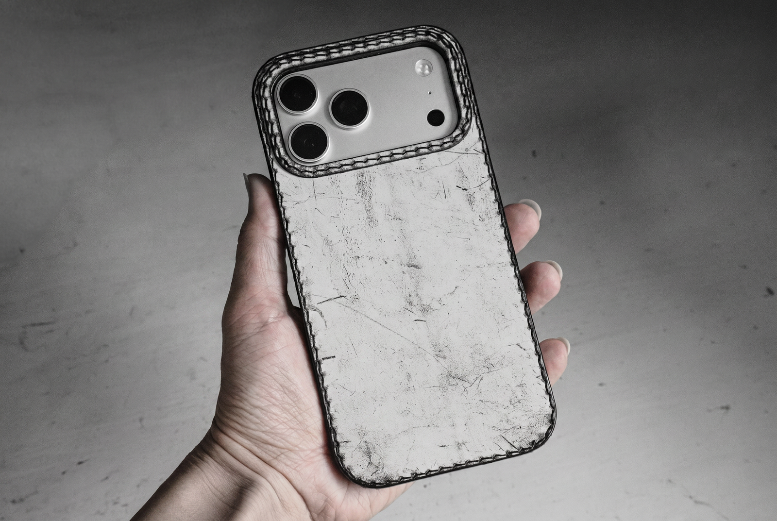 Handmade Leather iPhone Case · Phantom